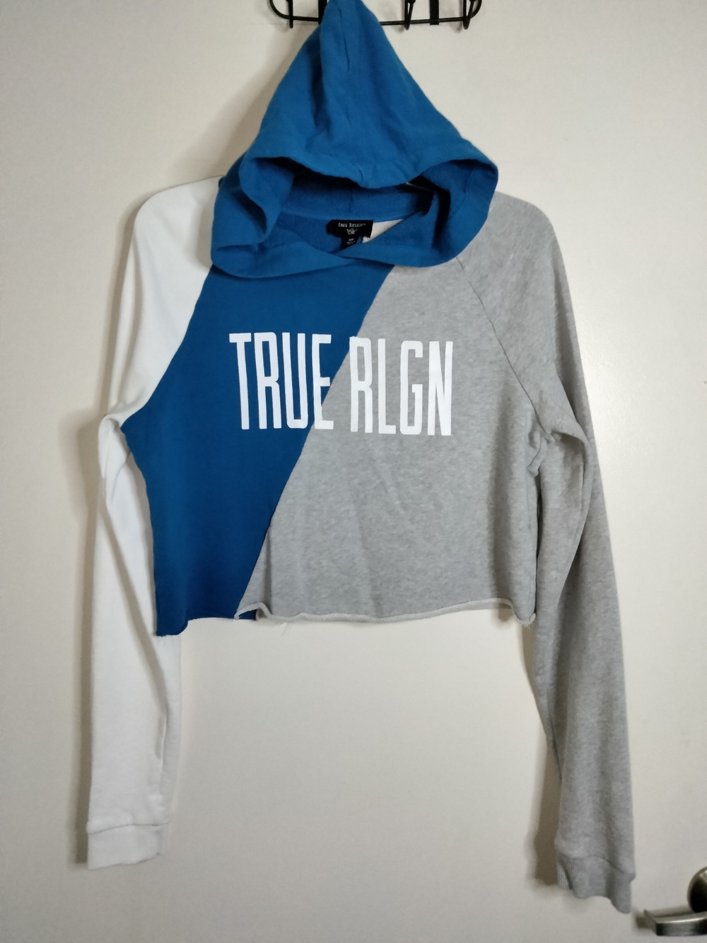 True Religion (Size S) Blue/Gray/White Y2K Sporty Cropped Colorblock LS Hoodie